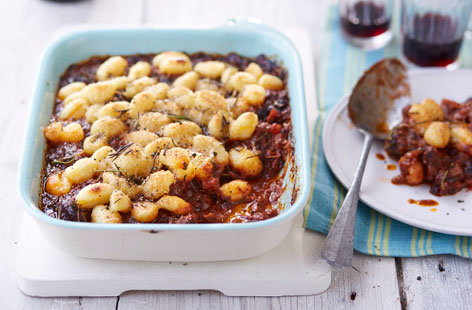 This flavoursome, one-pot wonder will definitely be a winner with the whole family