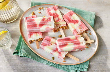 3-ingredient smoothie lollies