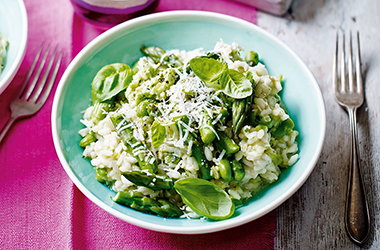 Broad bean risotto with asparagus pesto