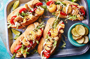 Piri-piri prawn po' boy