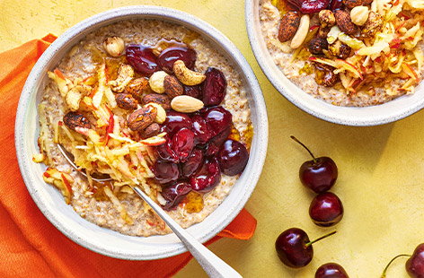Nutty cherry overnight oats