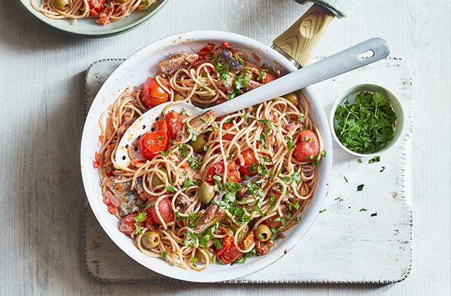 Monday: Sardine and tomato spaghetti