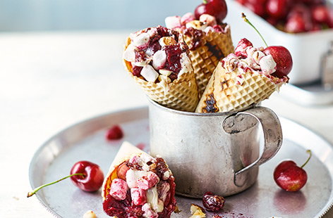 Cherry s’more campfire cones