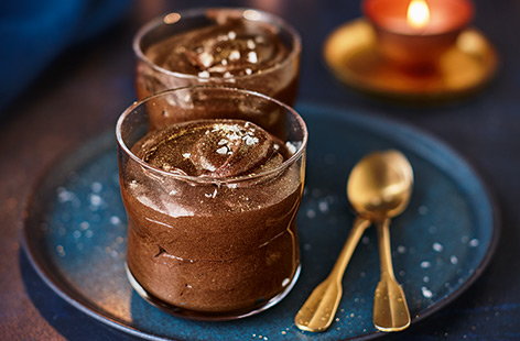 With rich dark chocolate, a creamy, light texture and a little festive sparkle, this decadent dessert is the perfect treat for a loved one