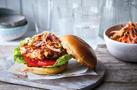 Spicy chicken burgers 
