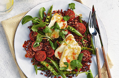 This hearty halloumi salad, loaded with nutty grains, tomatoes, sugarsnap peas and watercress, takes just 10 minutes to make