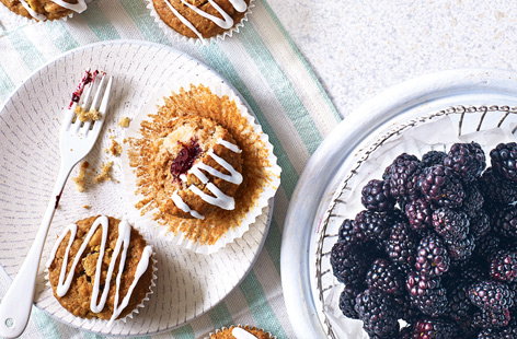 Blackberry surprise muffins